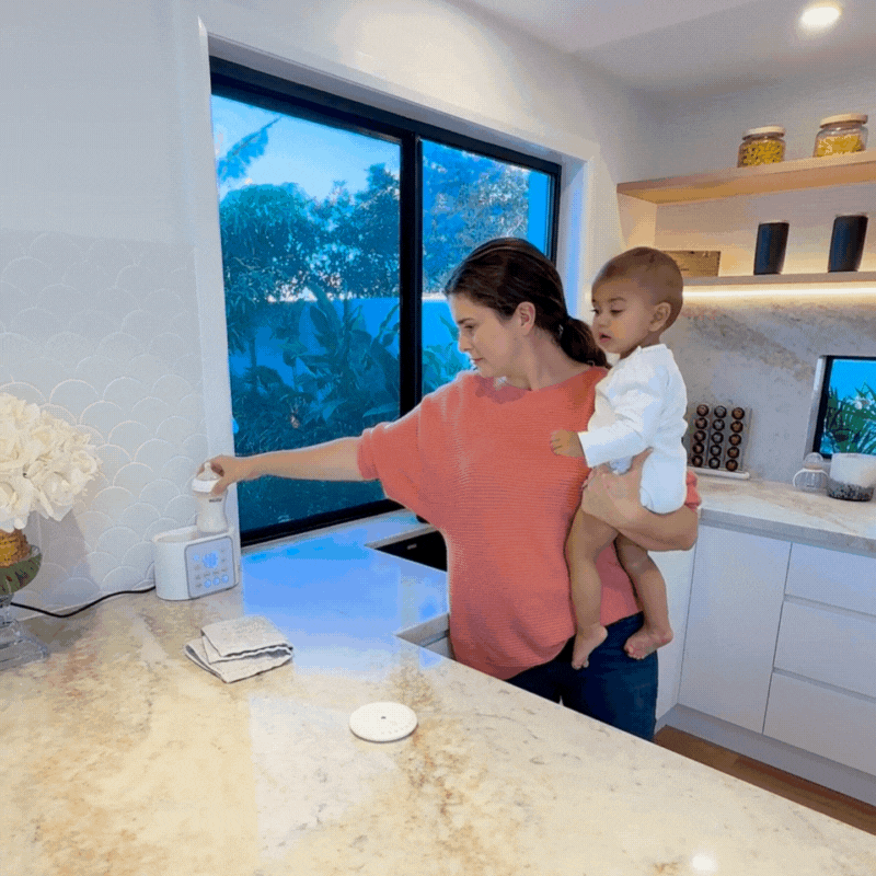 how to use bottle thermometer for baby - Safer Baby